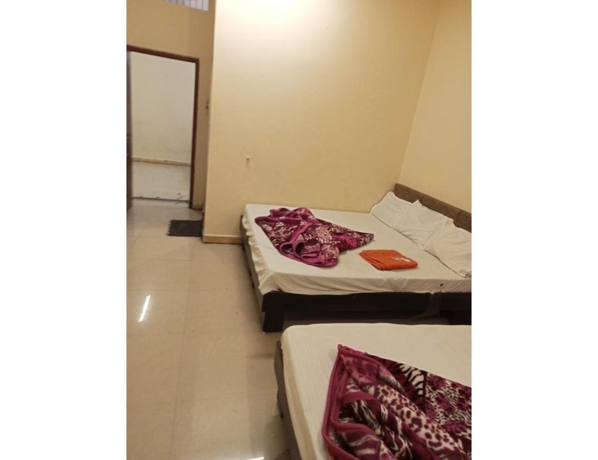 Hotel Mahakal Vishram, Ujjain Ujaim Exterior foto