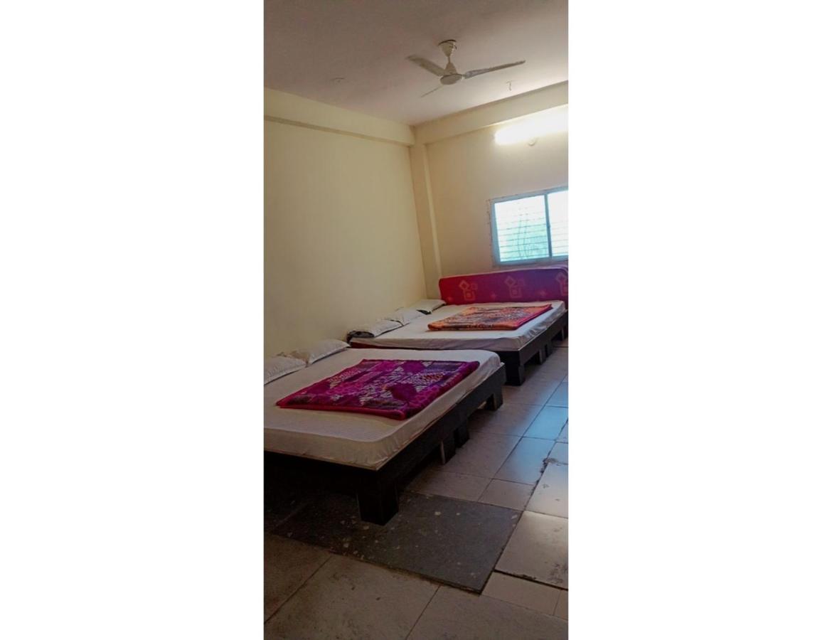 Hotel Mahakal Vishram, Ujjain Ujaim Exterior foto