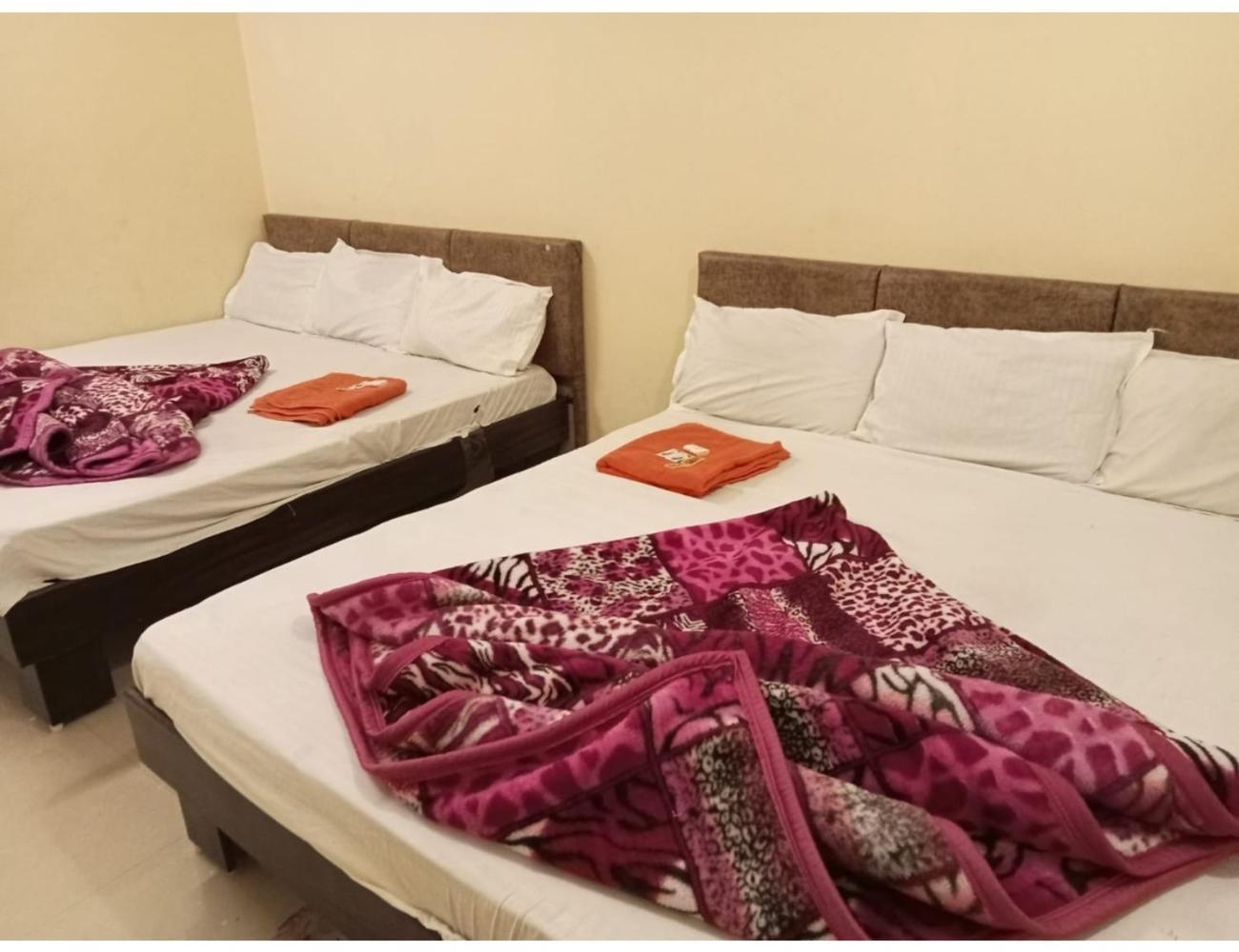 Hotel Mahakal Vishram, Ujjain Ujaim Exterior foto